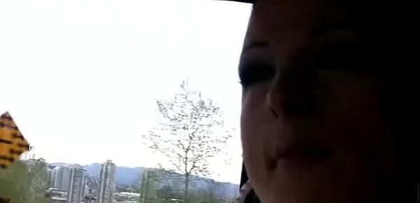  Hot Girlfriend Flashes Tits While Boyfriend Is Driving